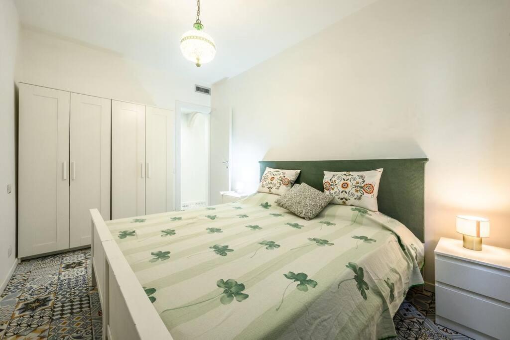 Apartmán Le Finestre Sul Borgo 2 Parma Exteriér fotografie