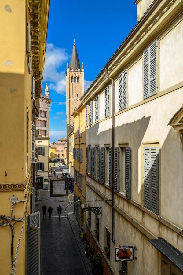 Apartmán Le Finestre Sul Borgo 2 Parma Exteriér fotografie